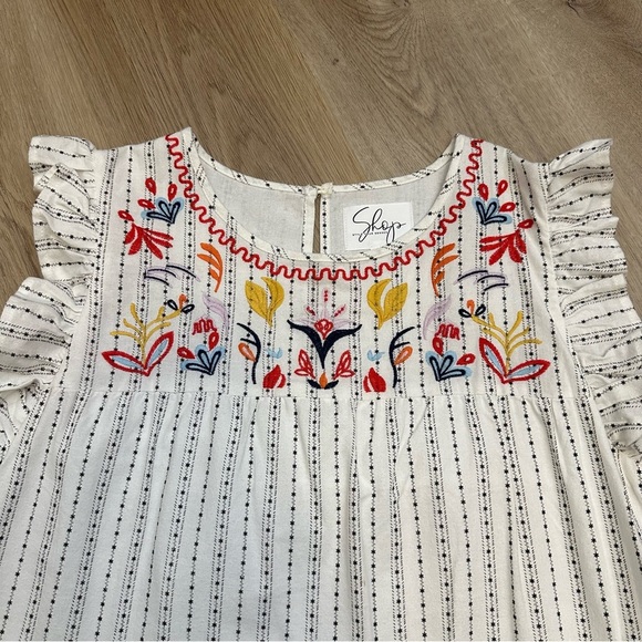 Shop White Pleated Crewneck Sundress with Floral Embrodiery - Picture 4 of 7